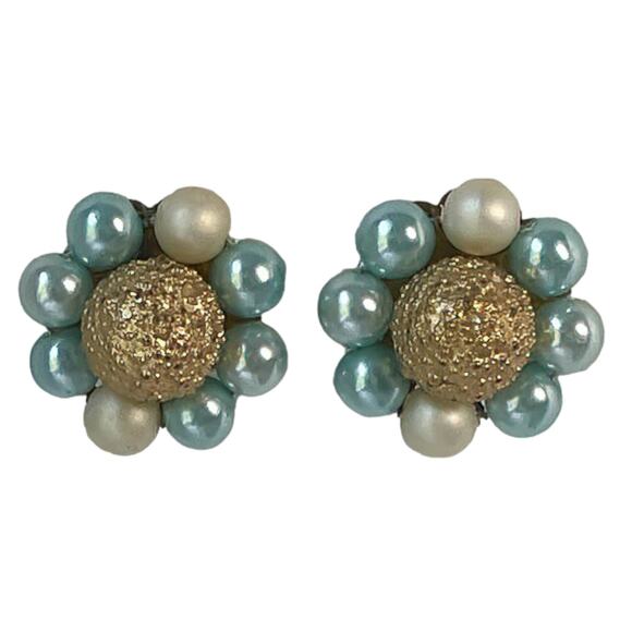 1960s Signed Japan Blue White Plastic & Textured Gold Plate Beaded Clip Earrings - Picture 3 of 3